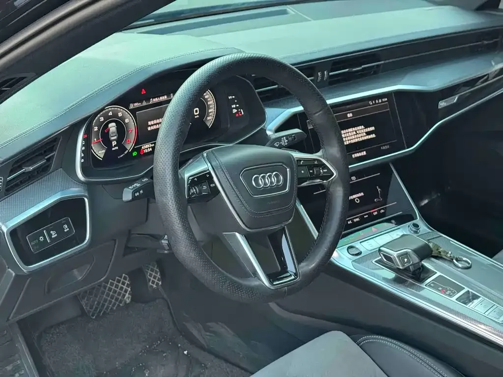 Audi A6L 2024 из CN, фото 9