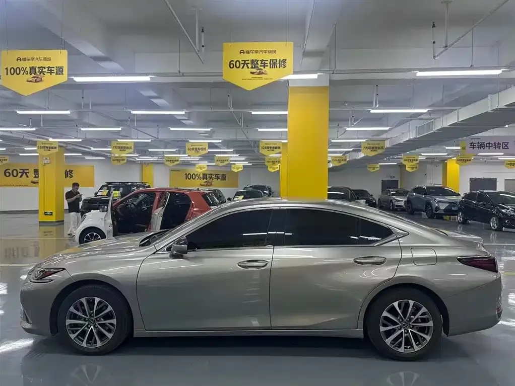 Lexus ES 2024 из CN, фото 3