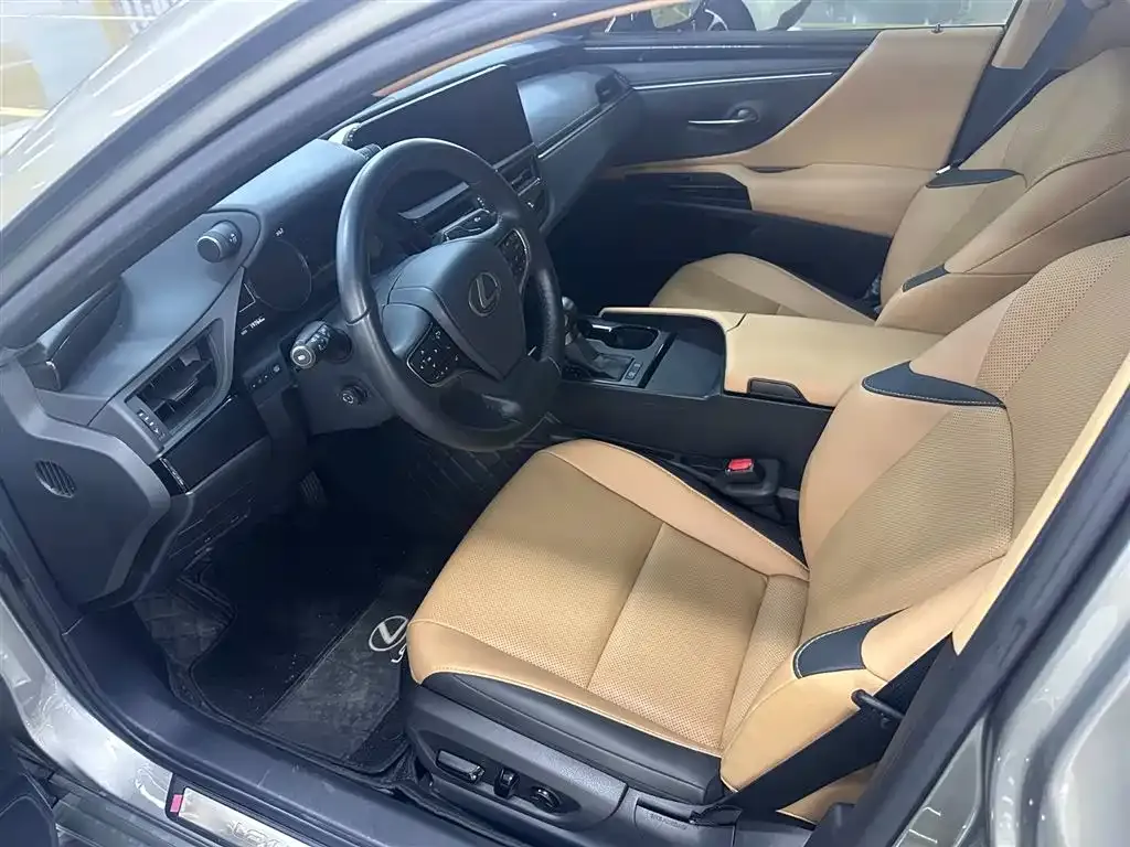 Lexus ES 2024 из CN, фото 5