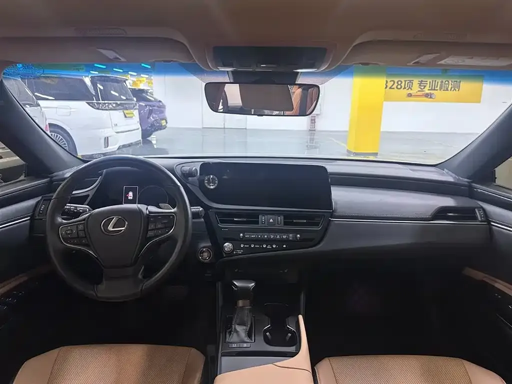Lexus ES 2024 из CN, фото 8
