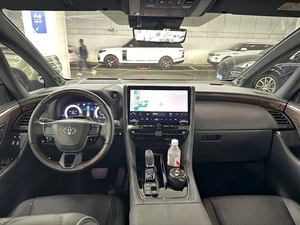 Toyota Alphard 2024 из CN, фото 8