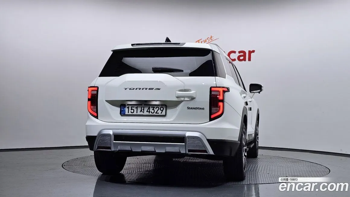KG Mobility (Ssangyong) Torres — фото 4
