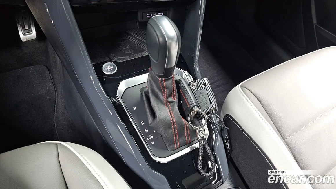 Volkswagen T-Roc 2021 из KR, фото 9