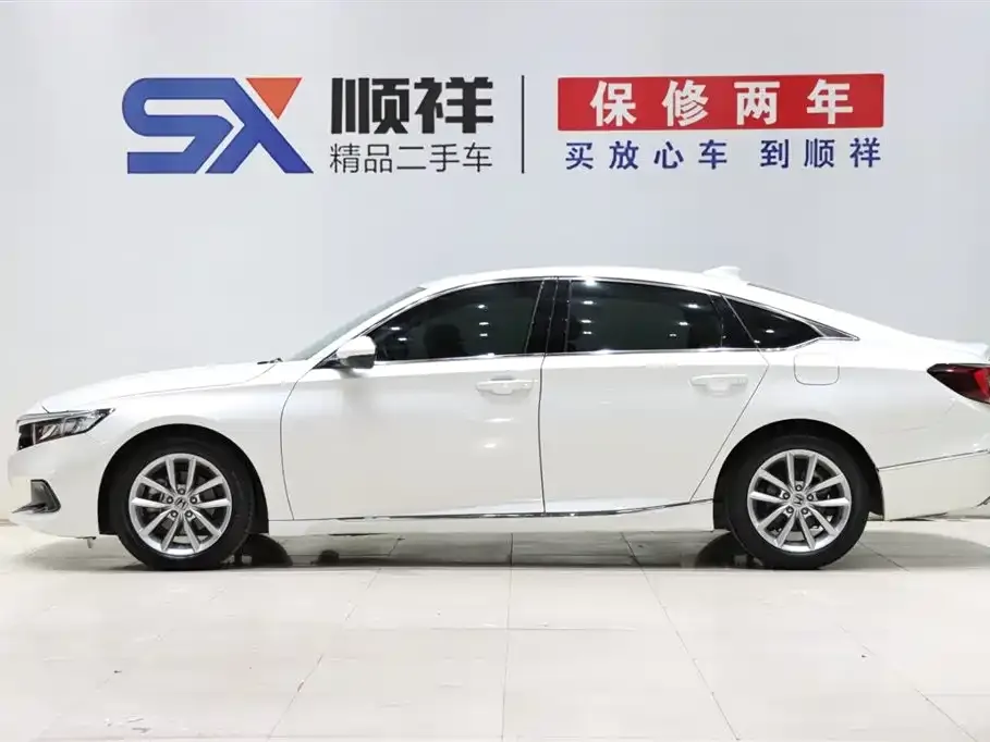 Honda Accord — фото 6