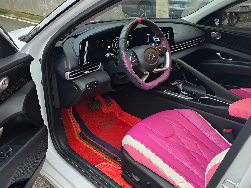 Hyundai Elantra 2022 из CN, фото 8