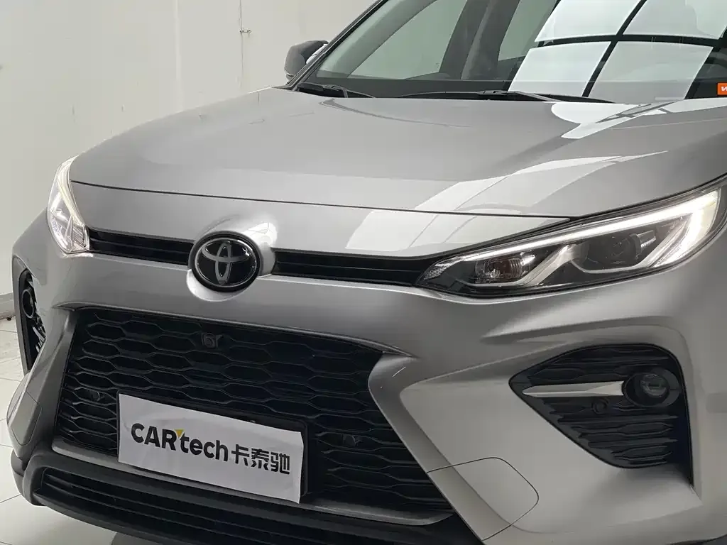 Toyota Wildlander 2023 из CN, фото 9