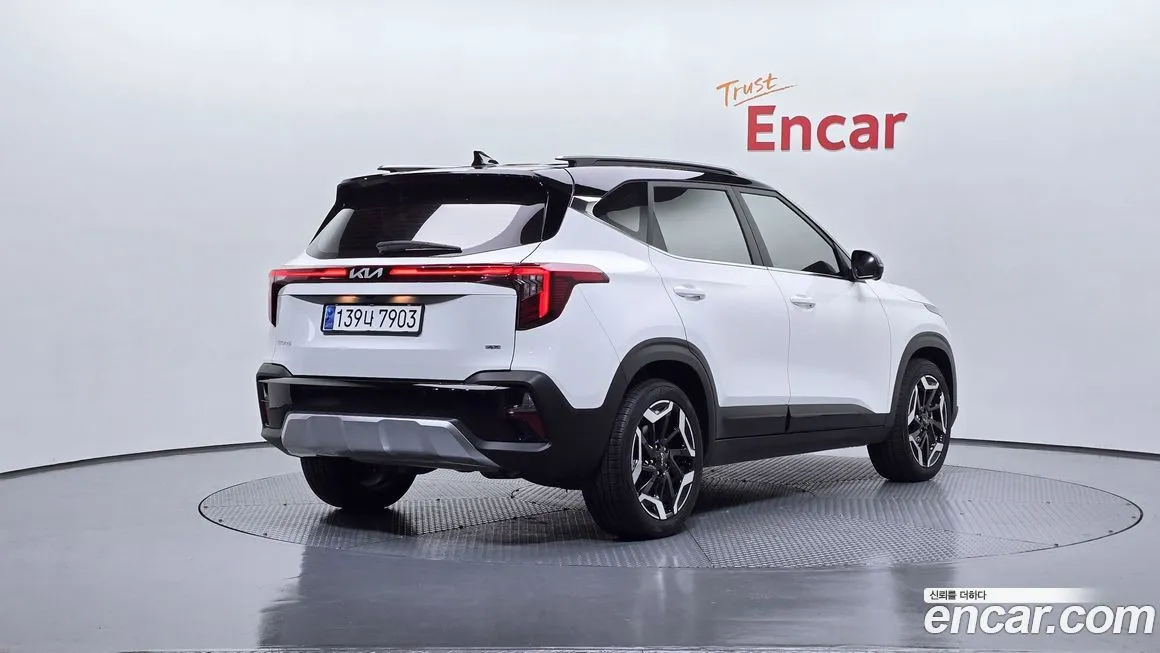 Kia Seltos 2024 из KR, фото 2