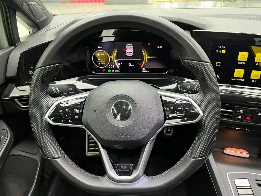 Volkswagen Golf 2022 из CN, фото 3