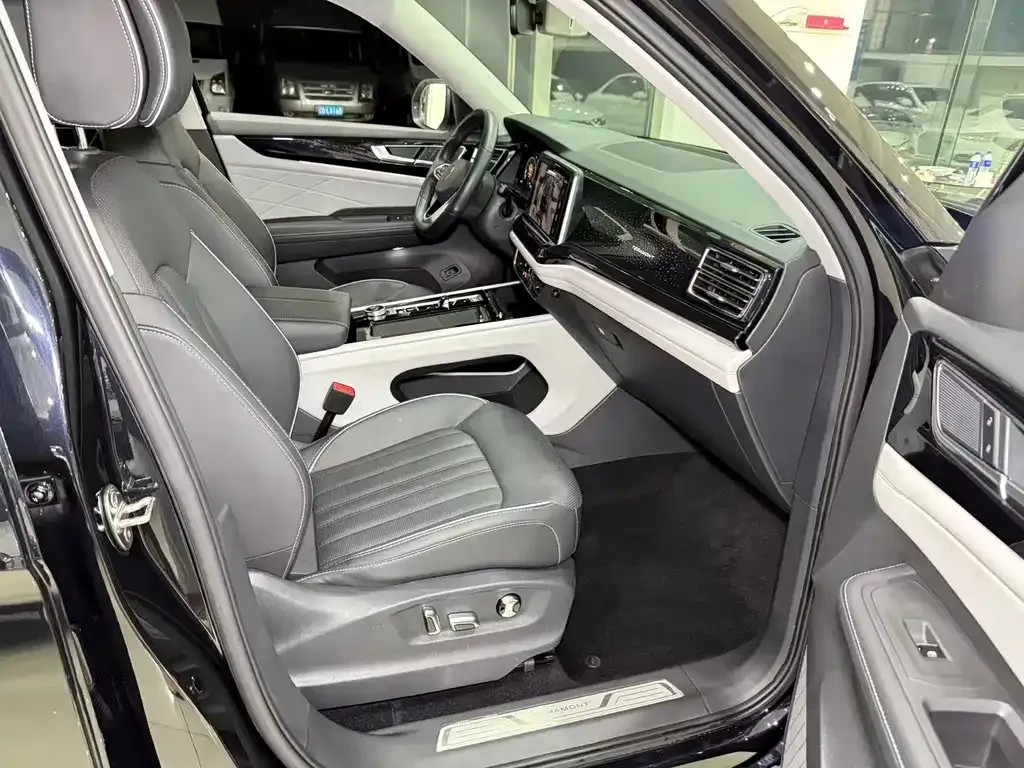 Volkswagen Teramont 2023 из CN, фото 10