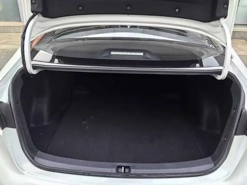 Toyota Levin 2023 из CN, фото 6