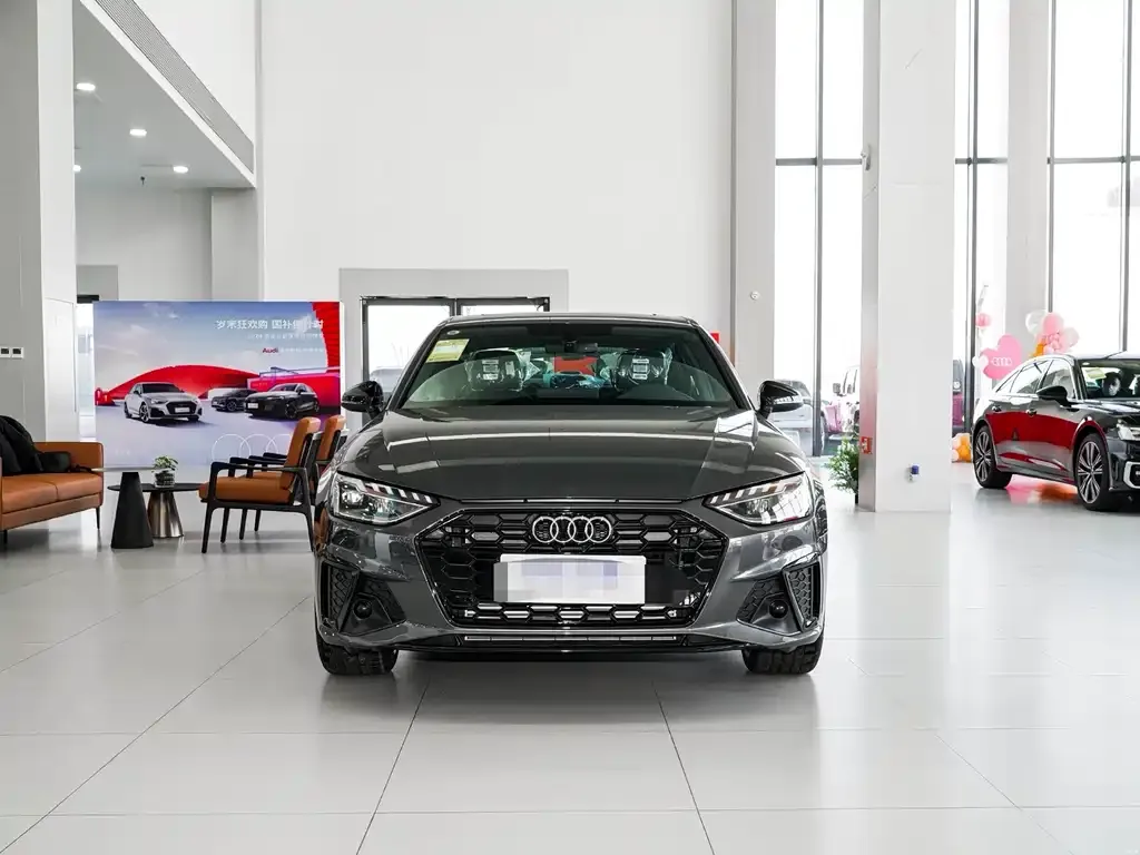 Audi A4L 2025 из CN, фото 2