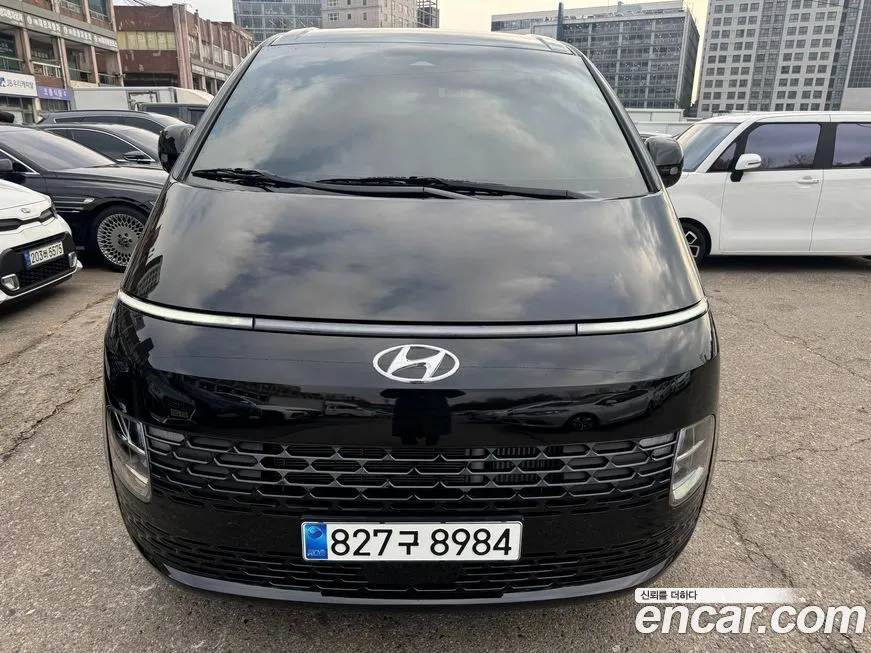 Hyundai Staria — фото 2