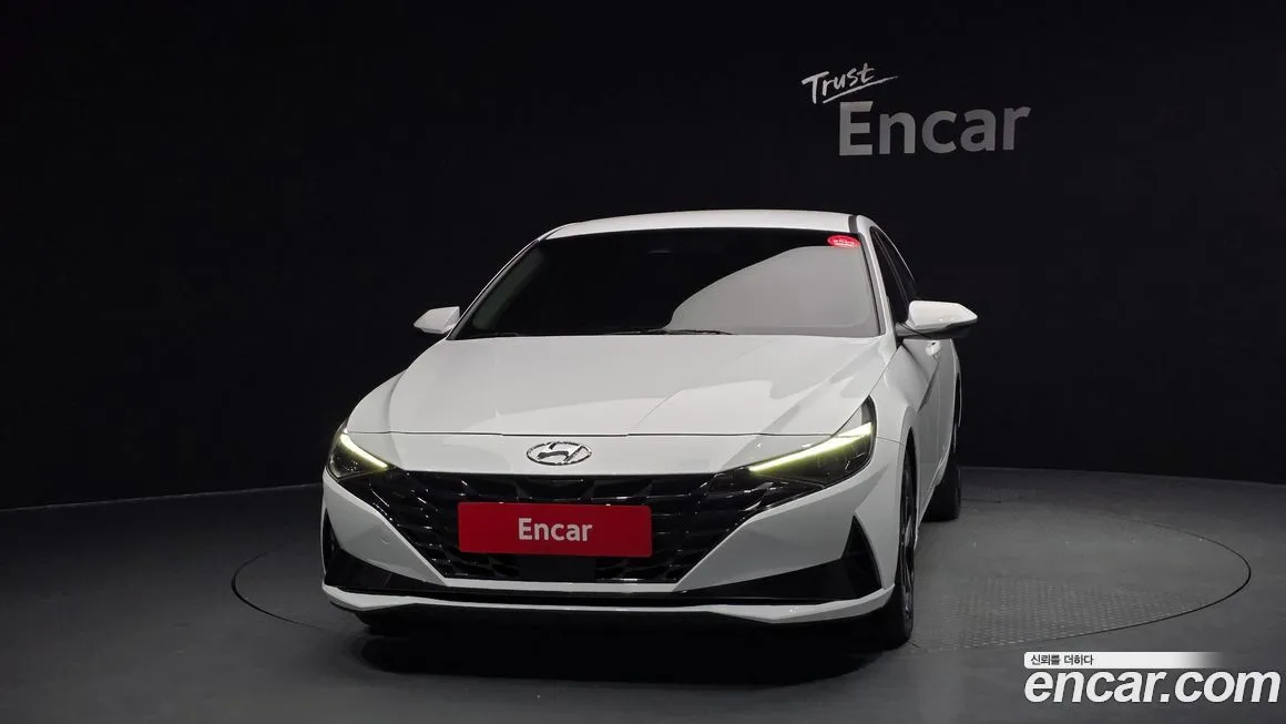 Hyundai AVANTE — фото 3