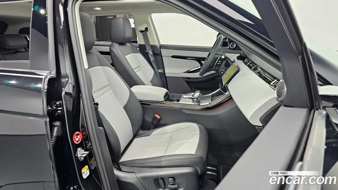 Land Rover Range Rover Evoque — фото 10