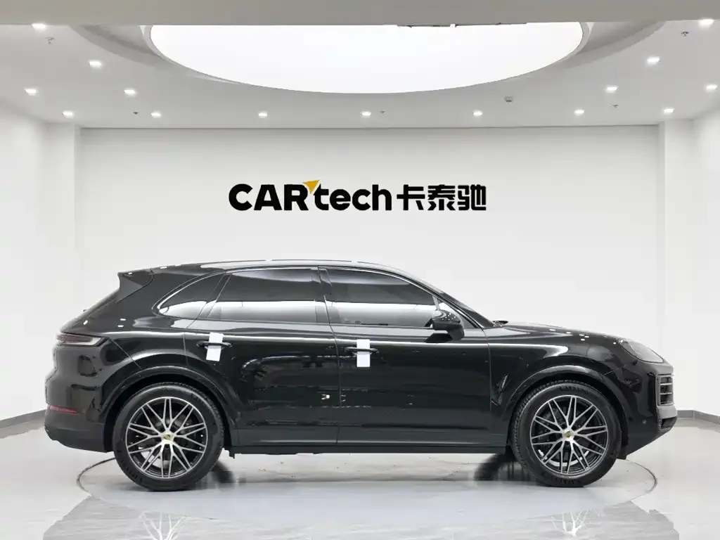 Porsche Cayenne 2025 из CN, фото 4