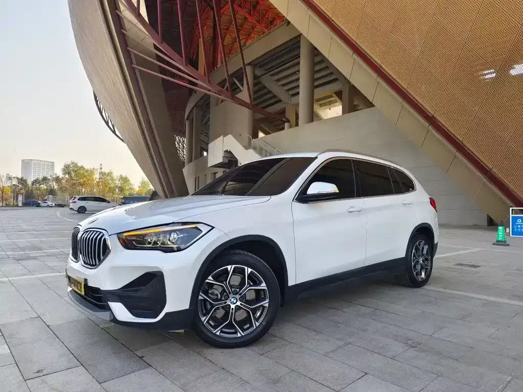 BMW X1 2021 из CN, фото 1