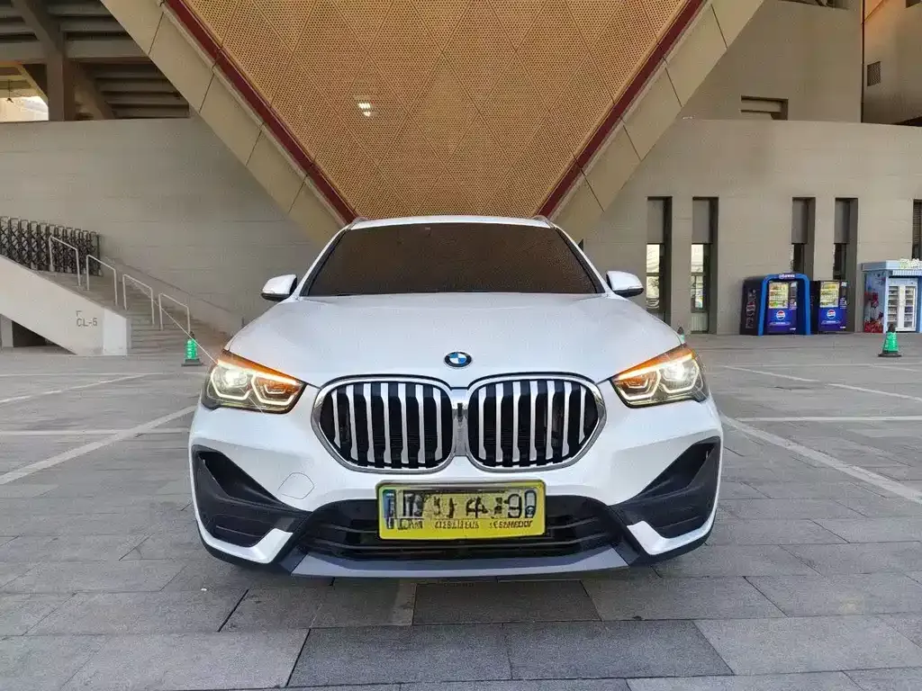 BMW X1 2021 из CN, фото 2
