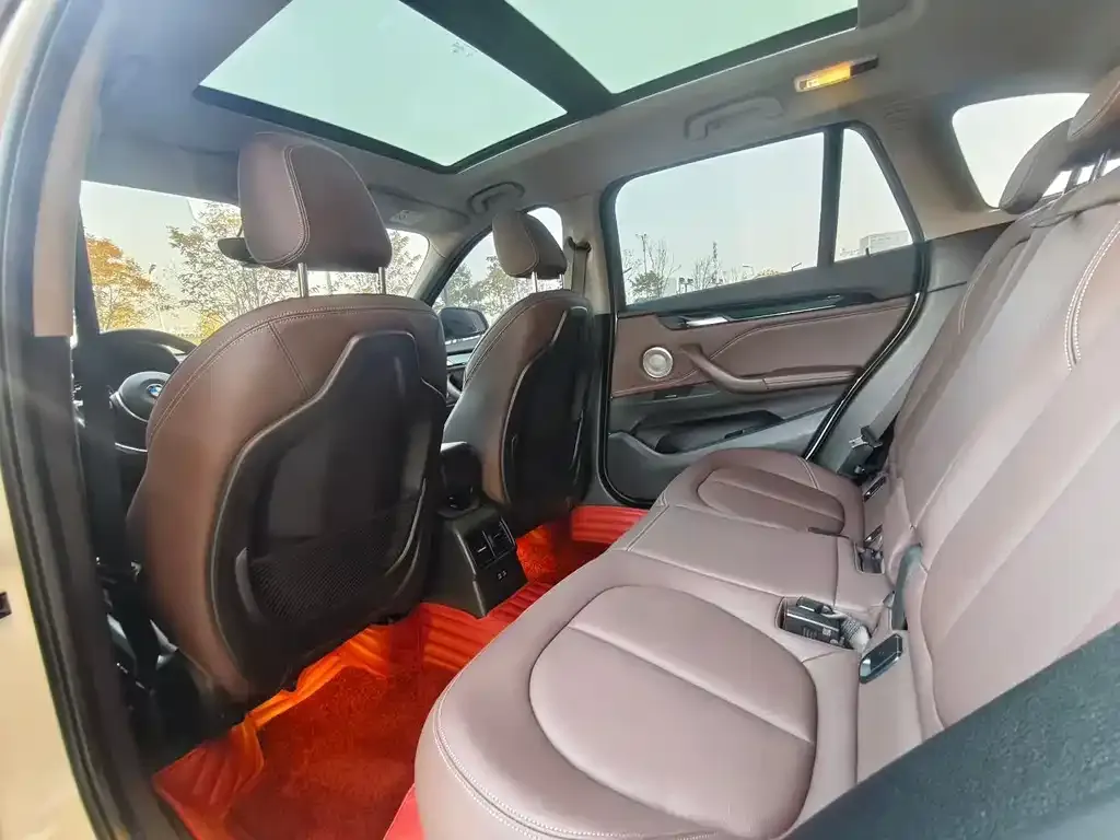 BMW X1 2021 из CN, фото 9