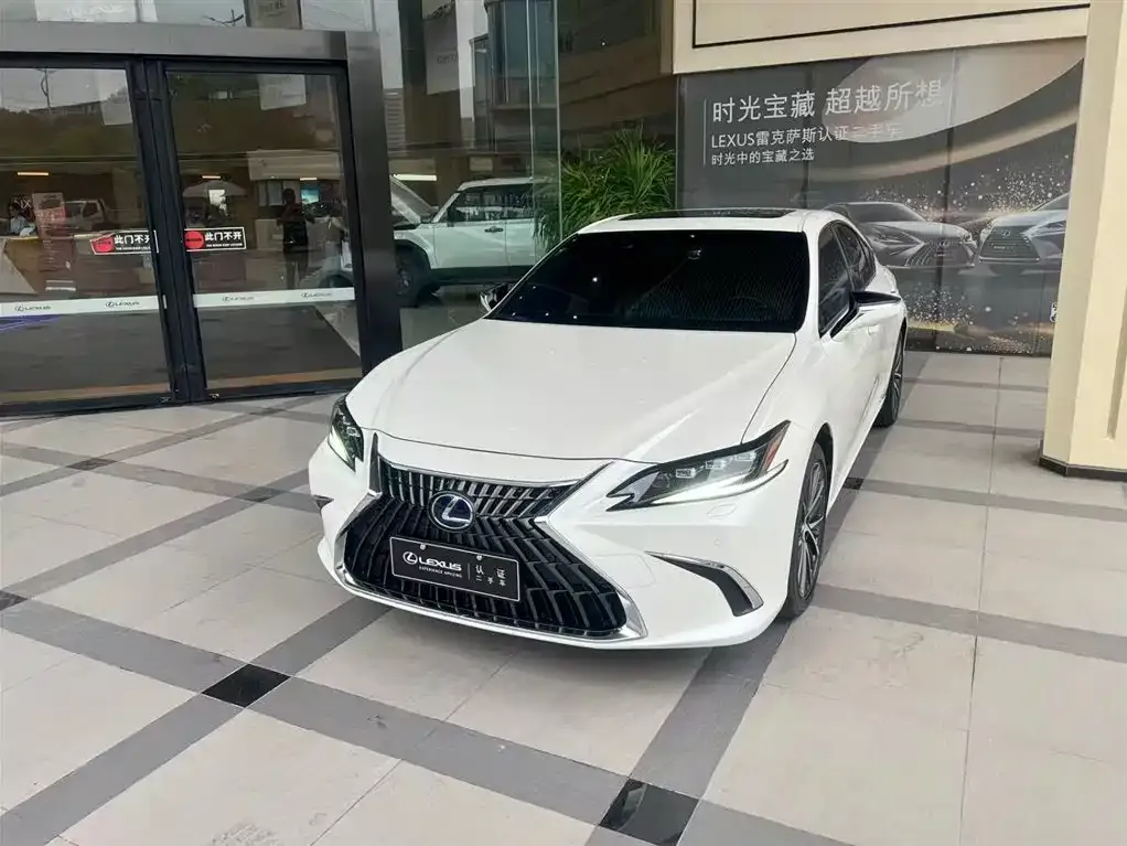 Lexus ES 2022 из CN, фото 1