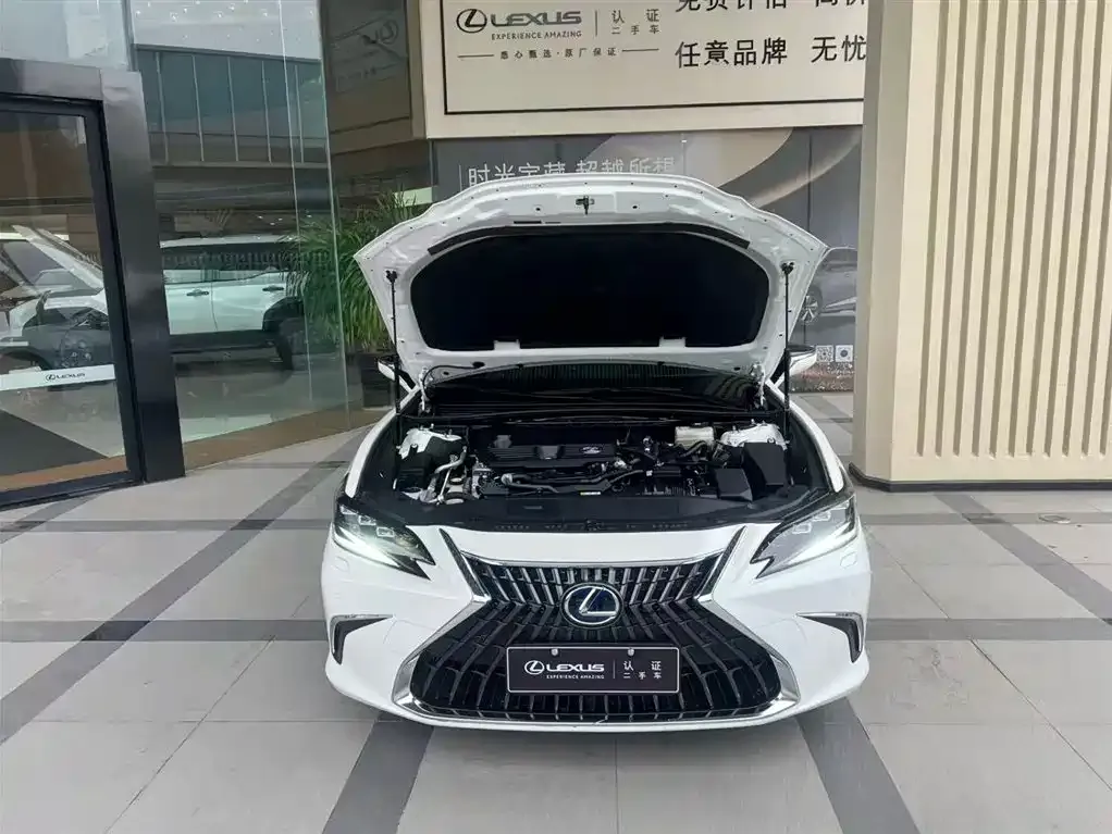 Lexus ES 2022 из CN, фото 2