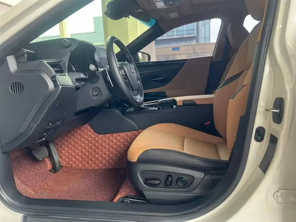 Lexus ES 2022 из CN, фото 6