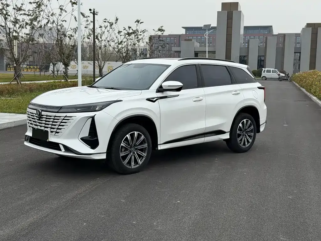 Changan CS75PLUS 2024 из CN, фото 1
