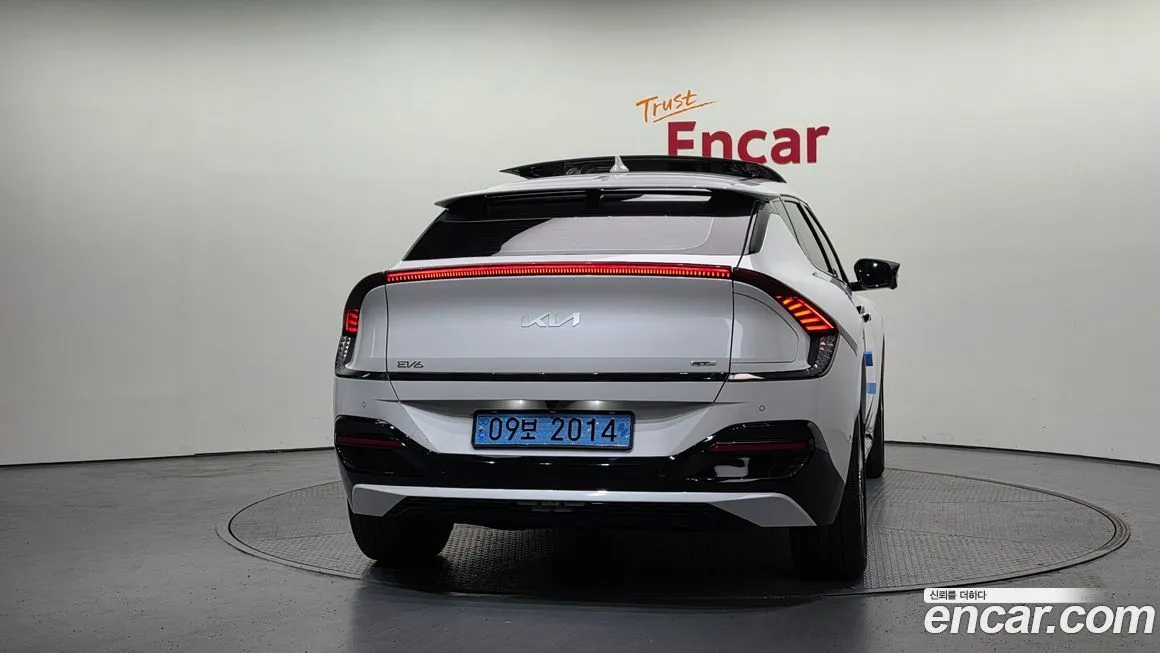 Kia EV6 — фото 4