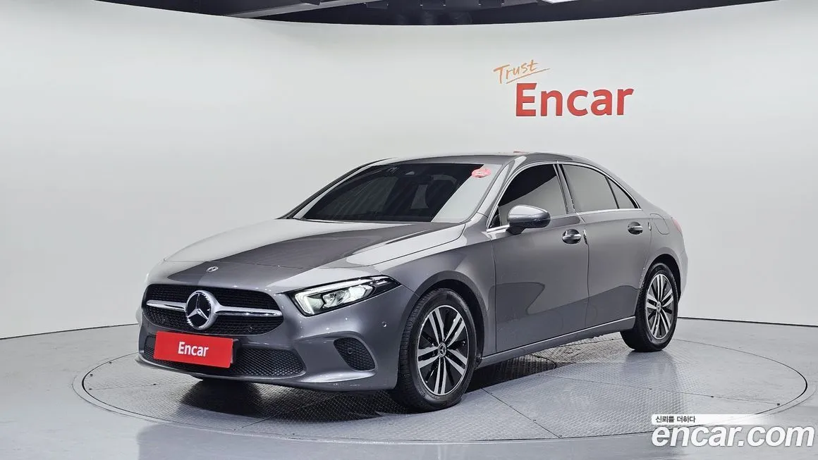 Mercedes-Benz A-Class — фото 1