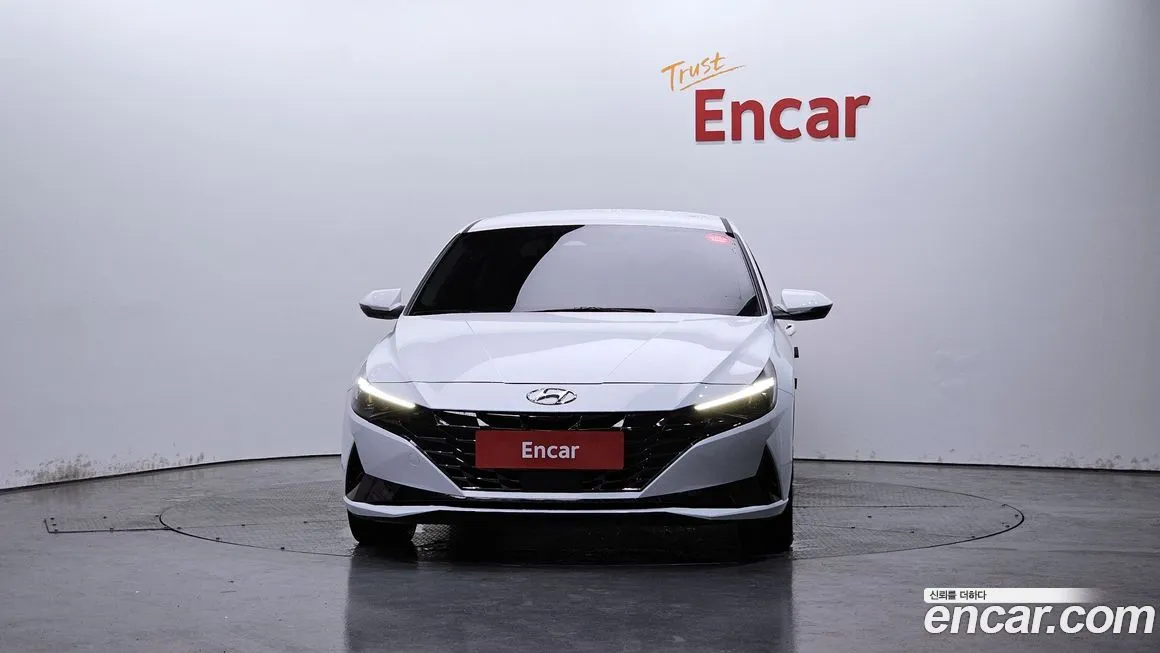 Hyundai AVANTE — фото 3