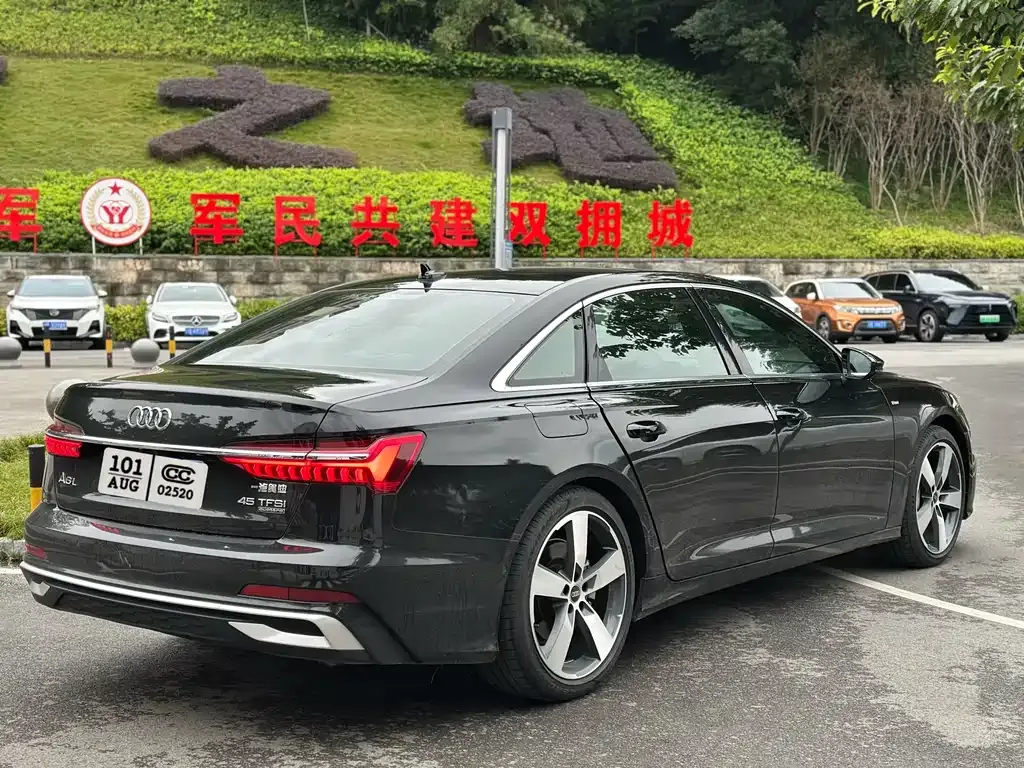 Audi A6L — фото 4