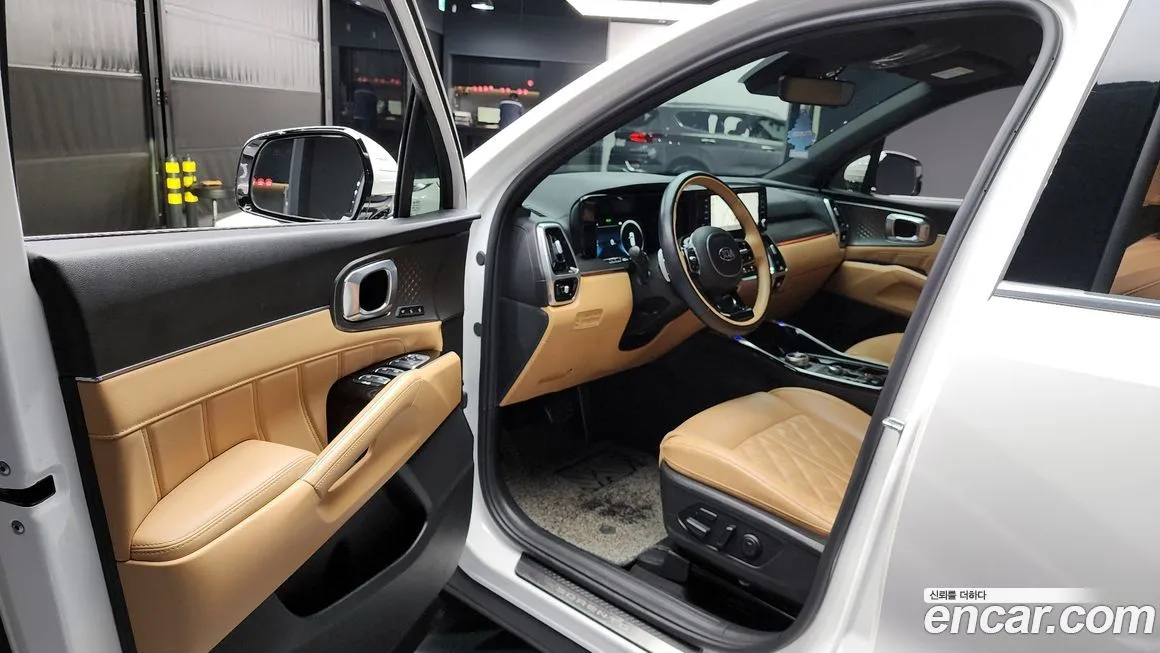 Kia Sorento — фото 10