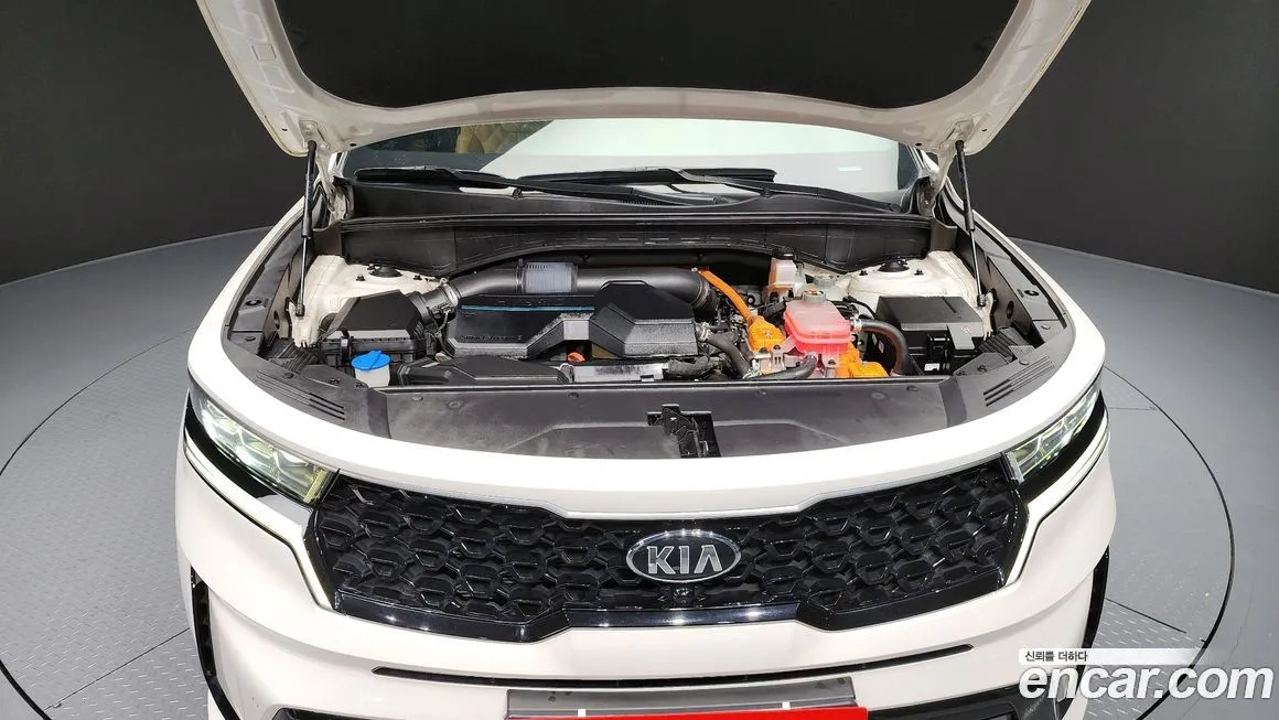 Kia Sorento — фото 6
