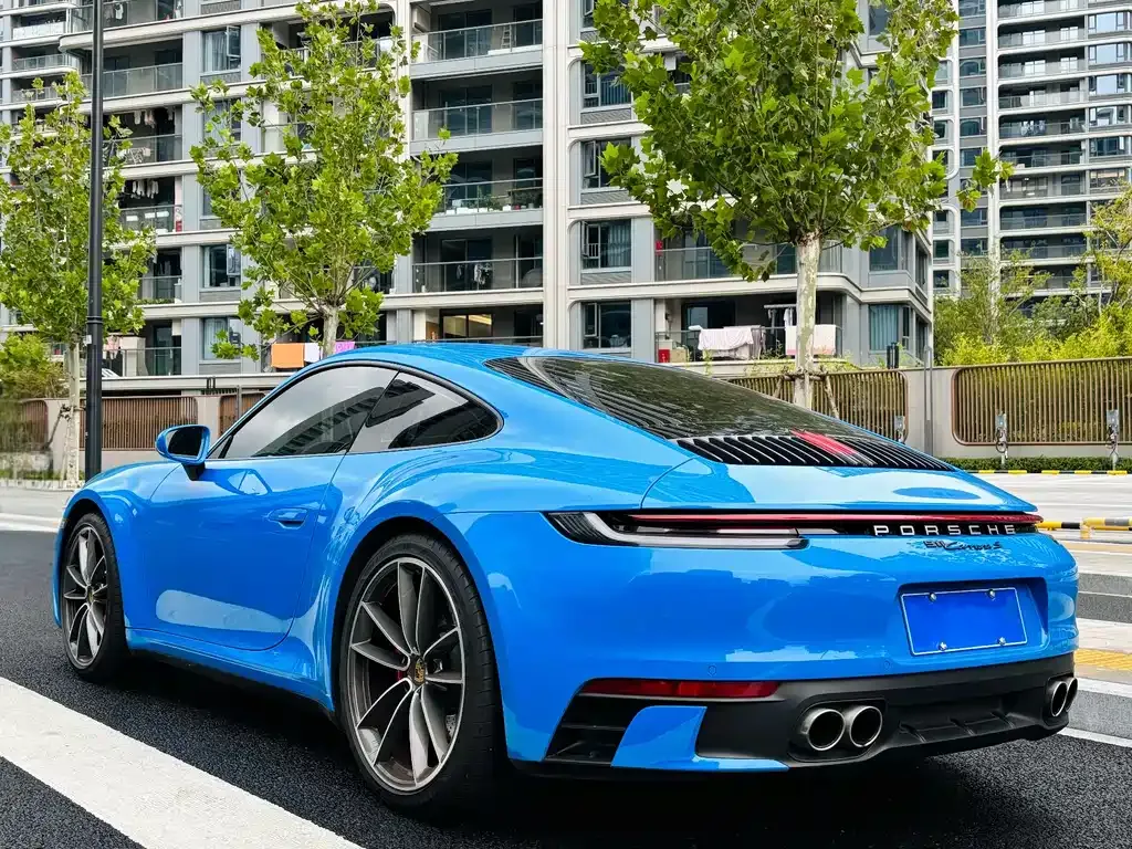 Porsche 911 2023 из CN, фото 4