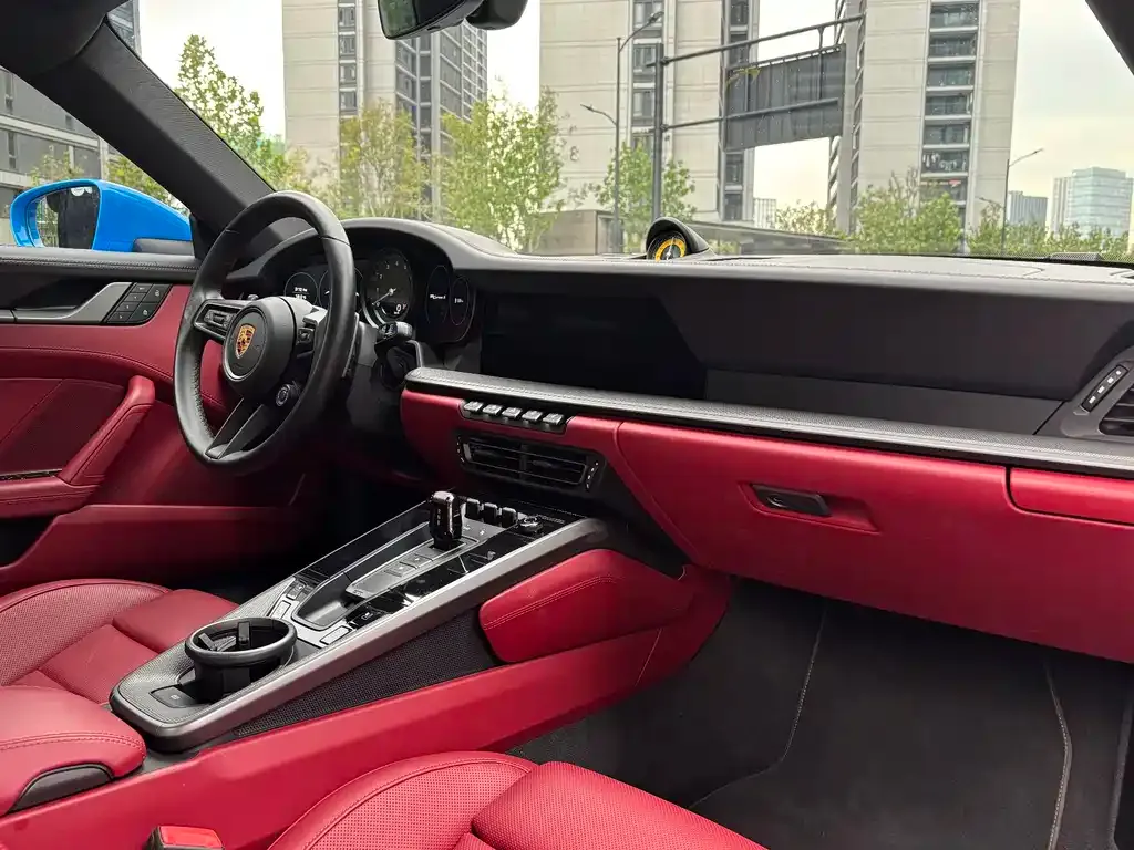 Porsche 911 2023 из CN, фото 8