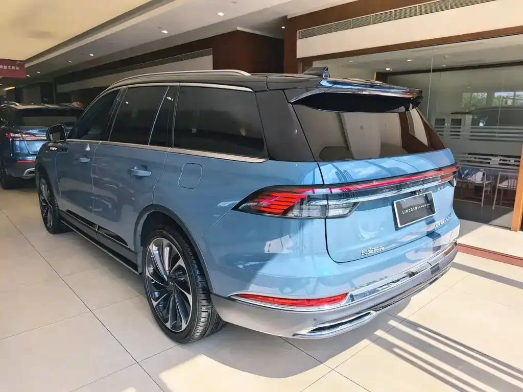 Lincoln Aviator 2024 из CN, фото 6