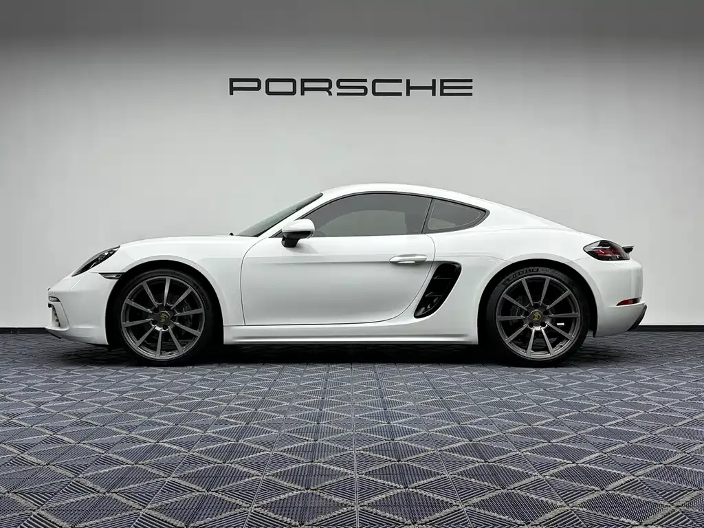 Porsche 718 — фото 3