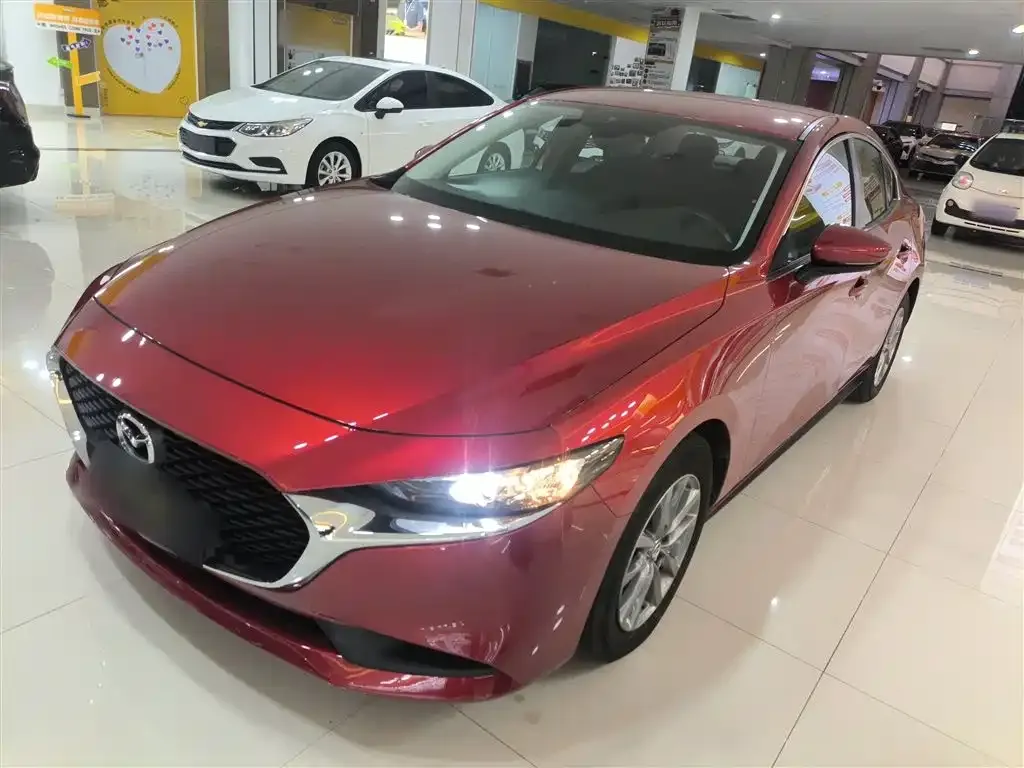 Mazda 3 Axela 2022 из CN, фото 1