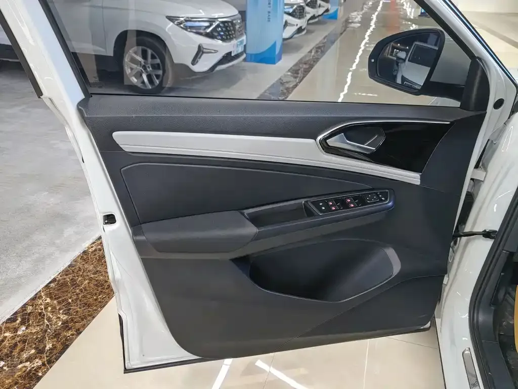 Jetta VS7 2023 из CN, фото 7