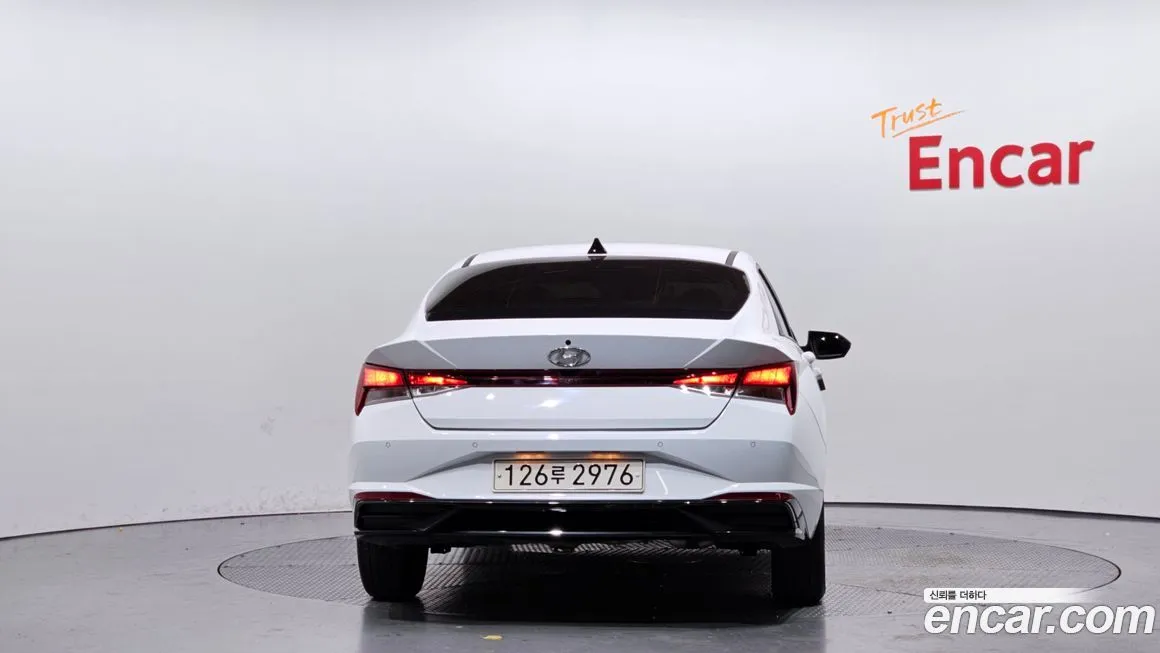 Hyundai AVANTE — фото 4