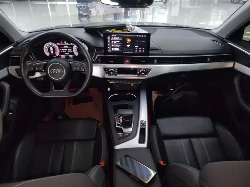 Audi A4L 2023 из CN, фото 10
