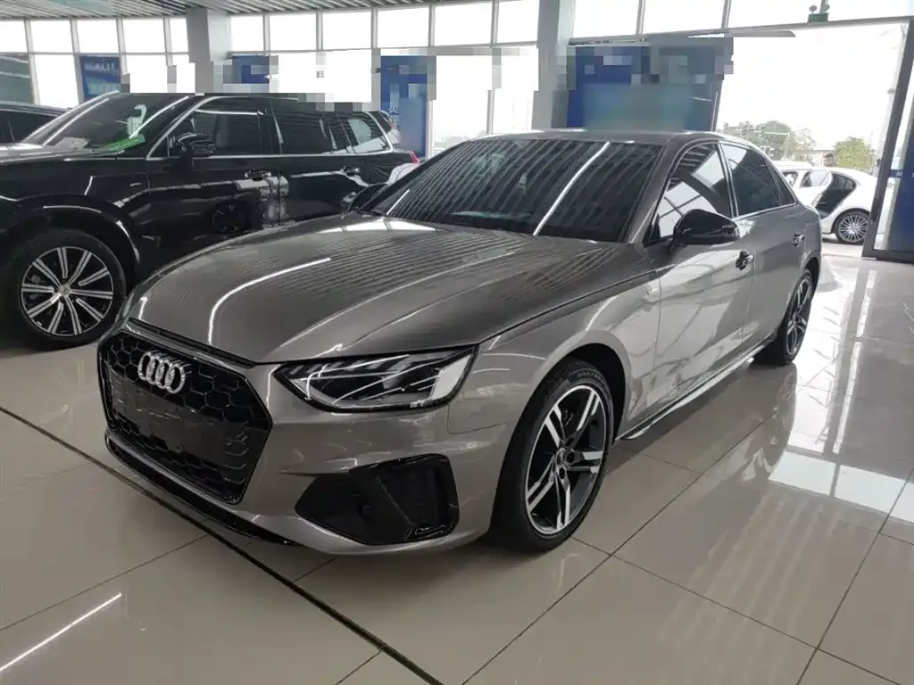 Audi A4L 2023 из CN, фото 2