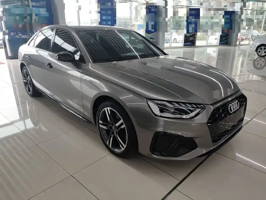 Audi A4L 2023 из CN, фото 4