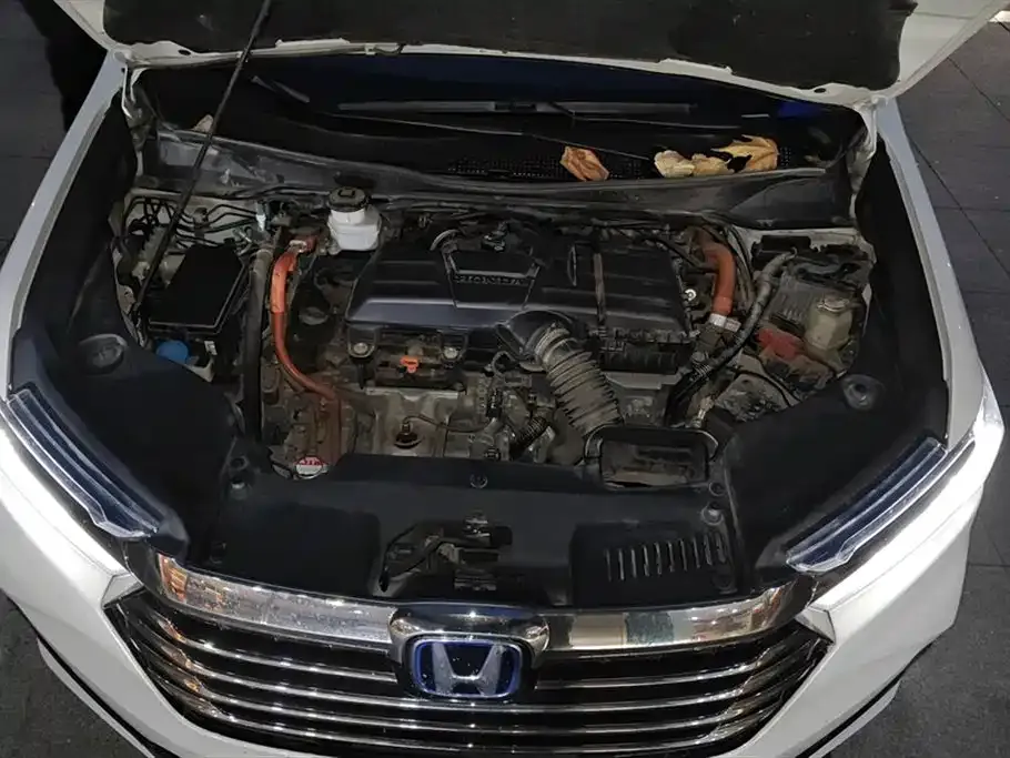 Honda Odyssey — фото 10