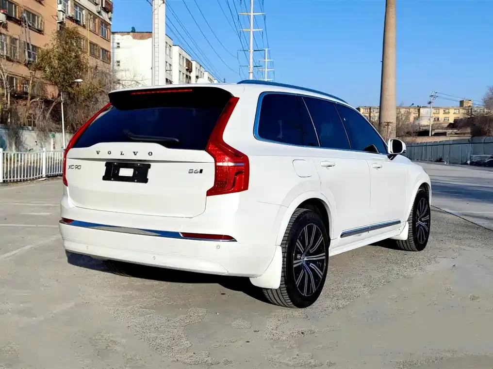 Volvo XC90 — фото 4