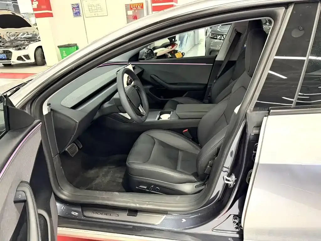 Tesla Model 3 2025 из CN, фото 10