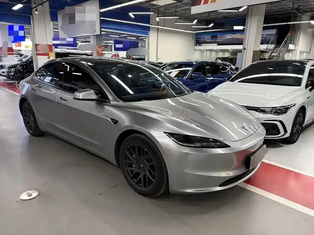 Tesla Model 3 2025 из CN, фото 3