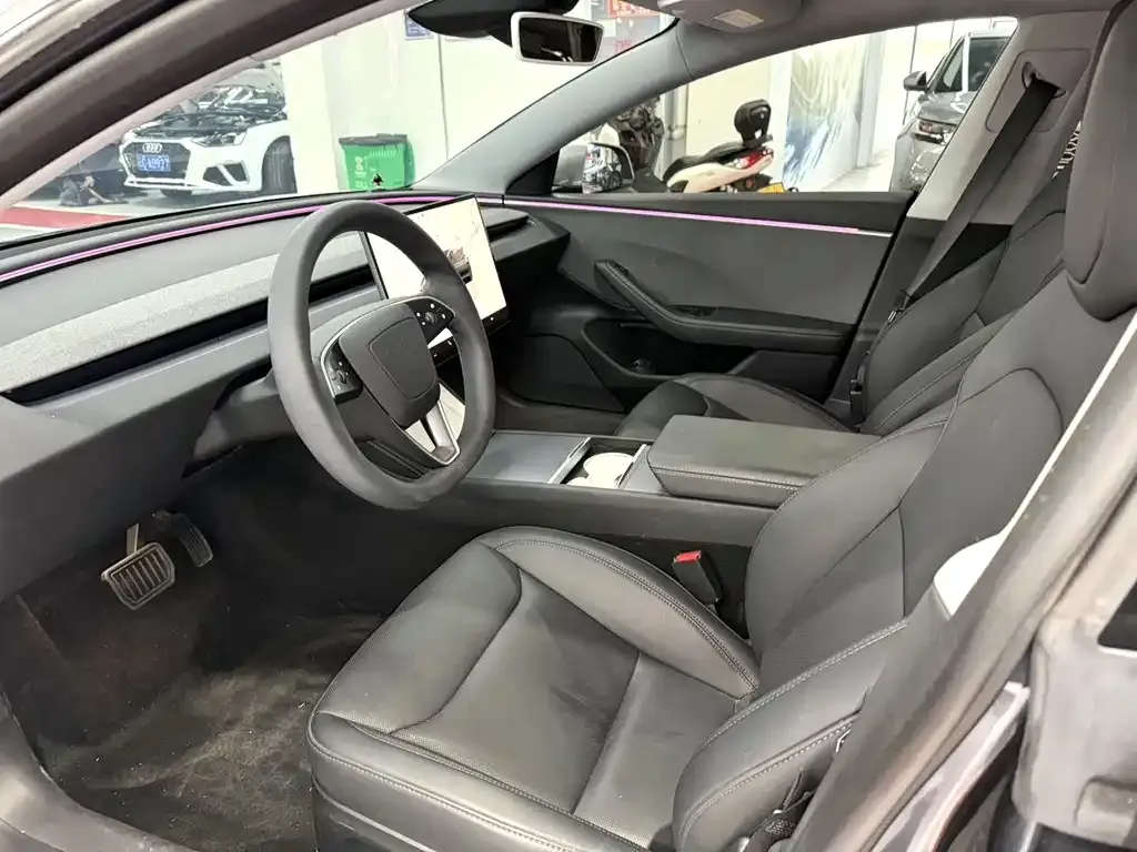 Tesla Model 3 2025 из CN, фото 7