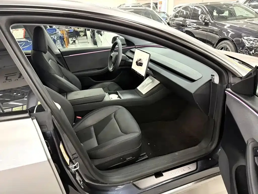 Tesla Model 3 2025 из CN, фото 8