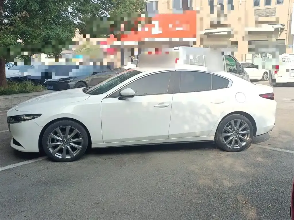 Mazda 3 Axela 2021 из CN, фото 5