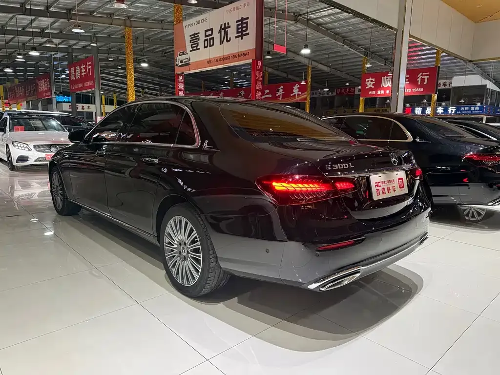 Mercedes-Benz E-Class 2022 из CN, фото 5